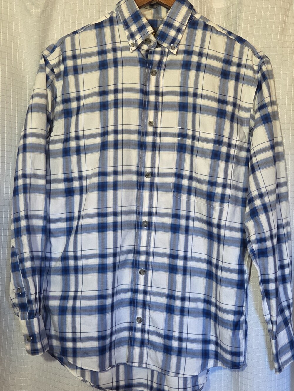 Cabelas Plaid Shirt Men’s Size Small Long Sleeve Button Down 100% Cotton